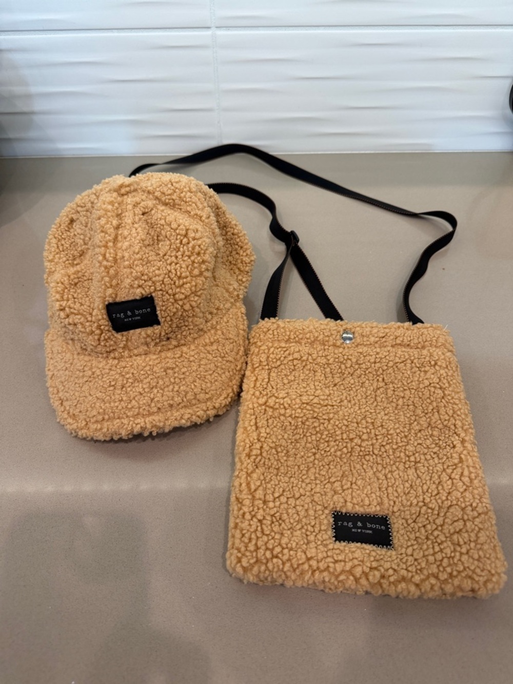 Rag and Bone Teddy Sherpa Cap & Crossbody in Camel